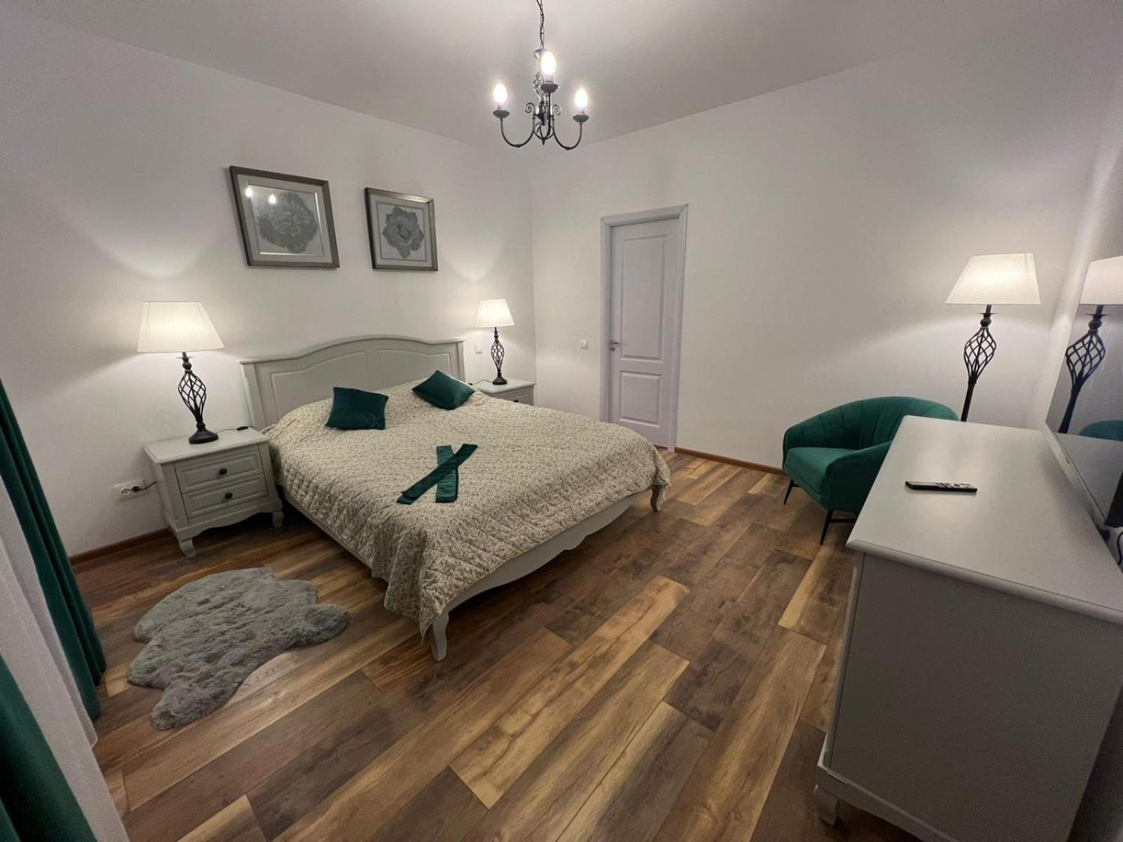 Zefir Apartment